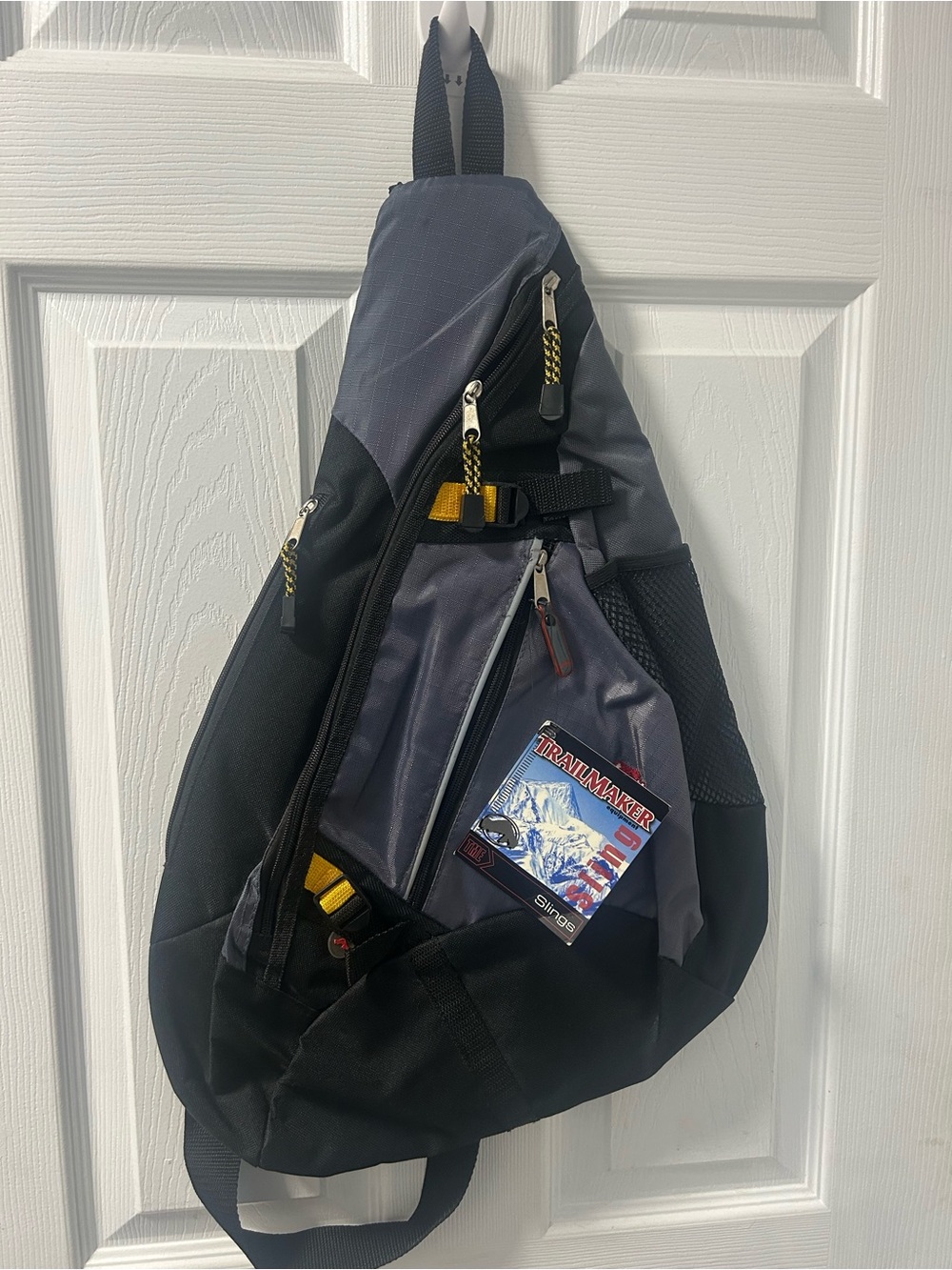 Trailmaker Sling Bag in Black and Gray